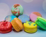How to Pipe Perfect Rainbow Macarons with Chocolate Ganache