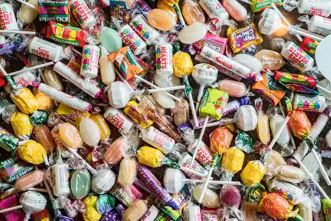 How to prepare candy perfect for gifting to friends and family