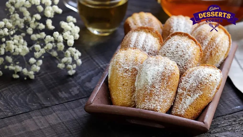 set-up-the-perfect-pastry-table-for-a-party-3
