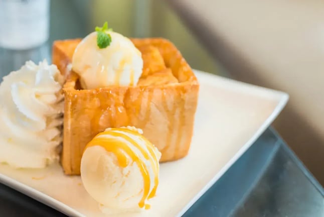 Ice Cream & Gelato Toast Recipes to Sweeten Up National Toast Day