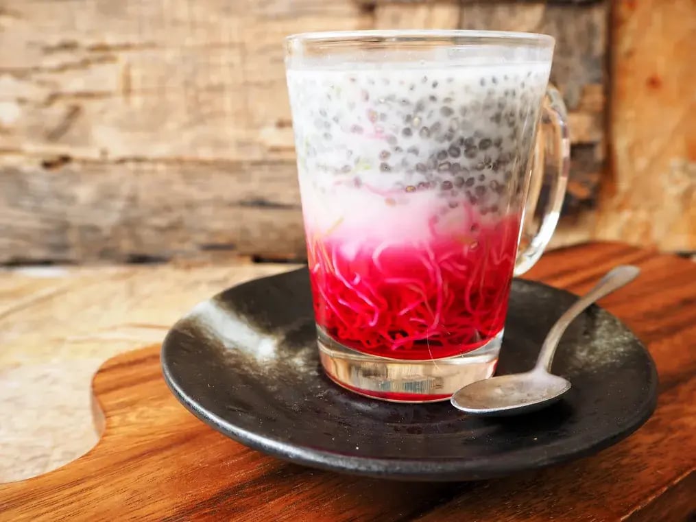Iftar Specials: Creative Takes on Falooda &amp; Other Cooling Desserts - Lychee &amp; Vanilla Falooda