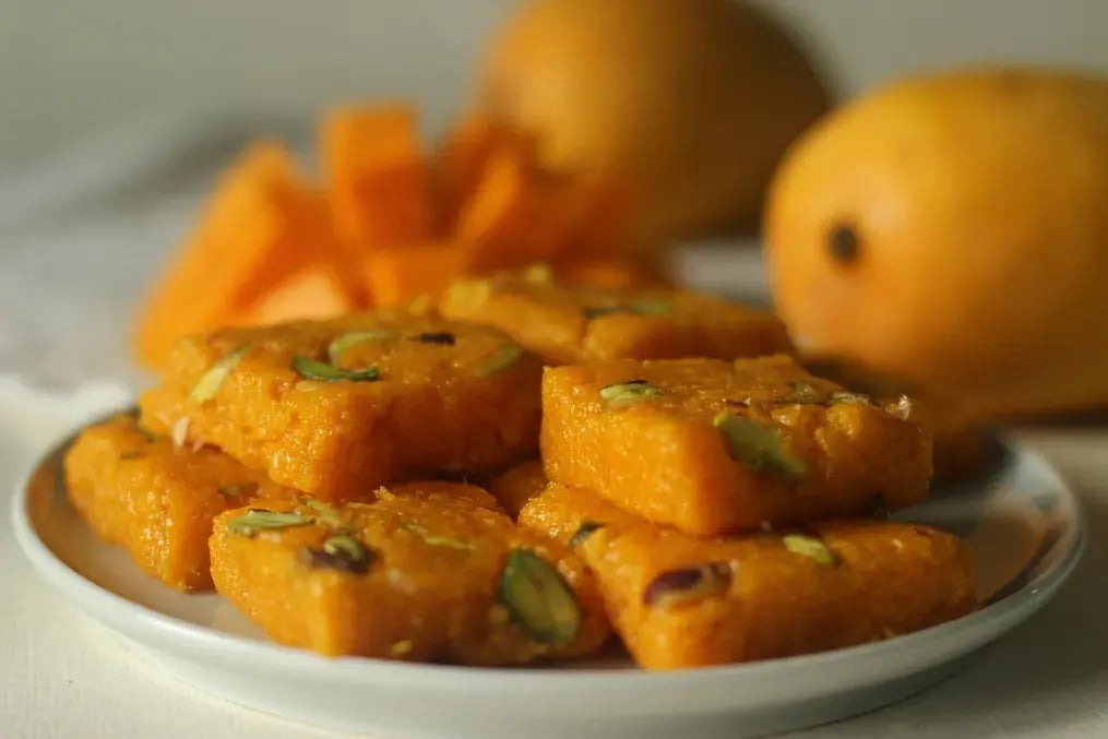 Mango Rabri Cheesecake