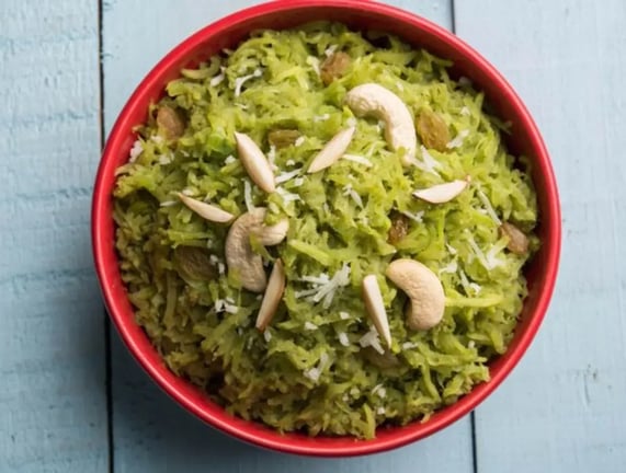Lauki Halwa for Navratri: A Light and Delicious Sweet Treat for the Festive Fast