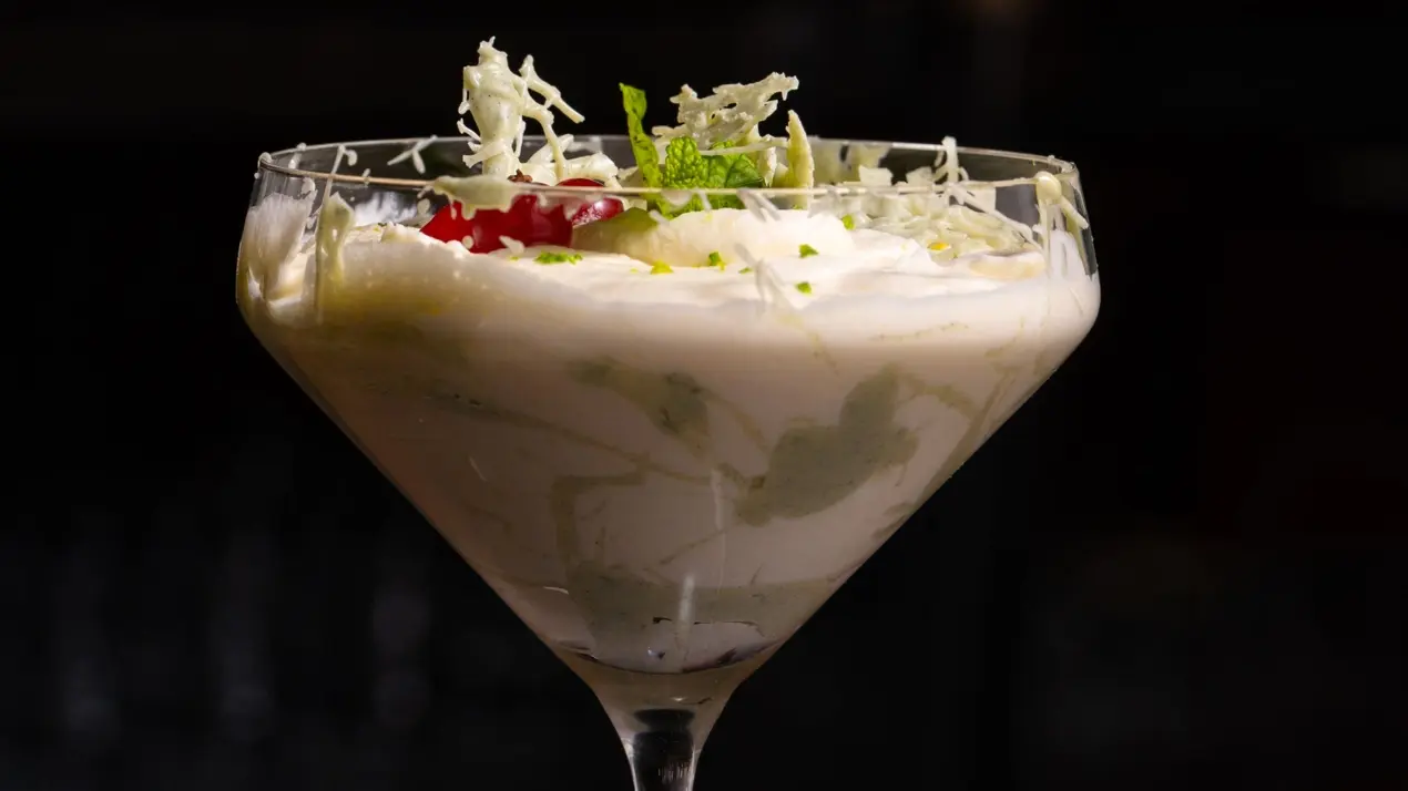 Litchi Dessert Recipes: 8 Ways To Use Fresh Lychees Before The Season Ends