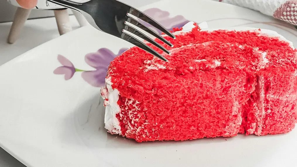 Soft Red Velvet Swiss Roll