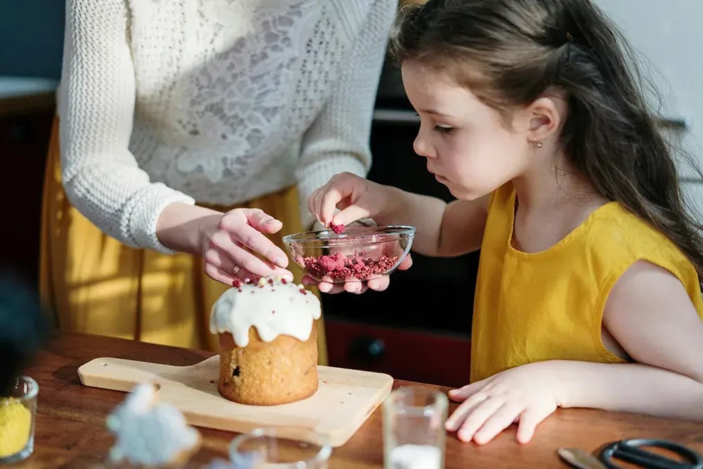 Make a Fun and Festive Cake for Children's Day Celebrations This Year - Childrens Day Cake 3