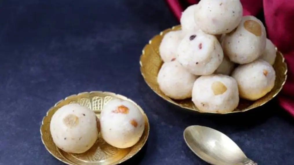 Coconut Ladoo