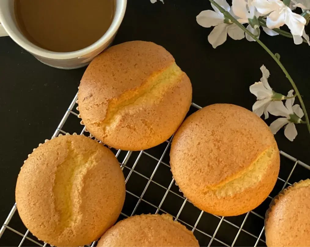 Fill and Bake the Cupcakes