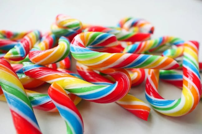 Mini Candy Cane Desserts: Creative, Bite-Sized Delights for Your Party - Feature