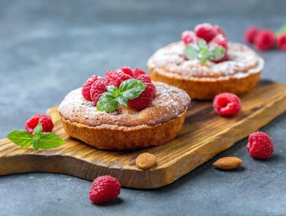 Mini Raspberry Tarts: Perfect Sweet Bites for Any Event