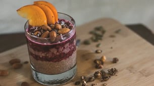 Mint Chocolate Parfait with Oreo Crumbles: Layered Dessert Tips