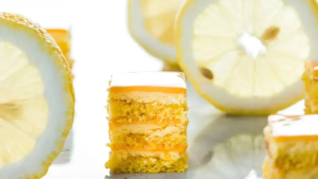 lemon drizzle