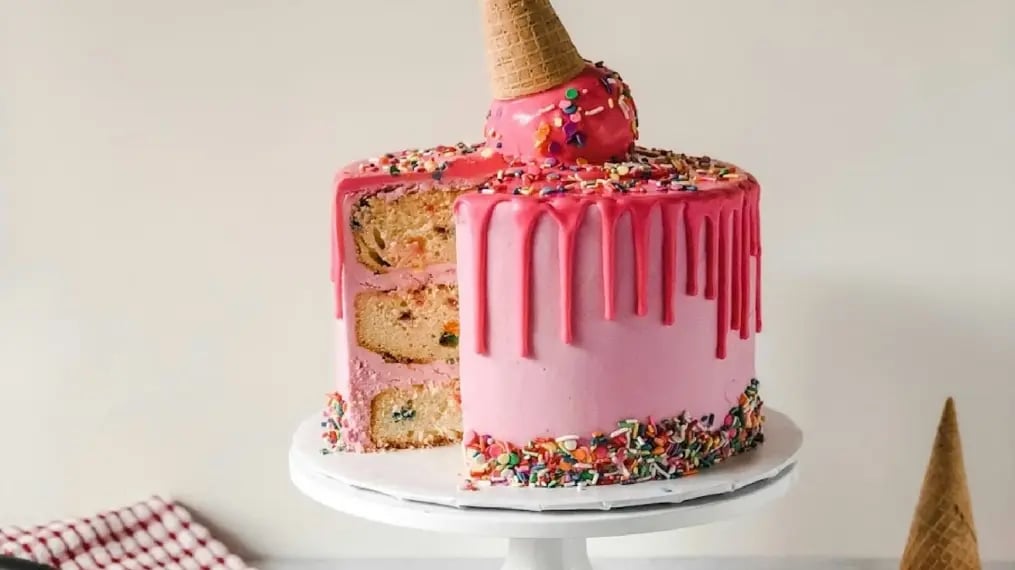 Chocolate Drip Cake Design