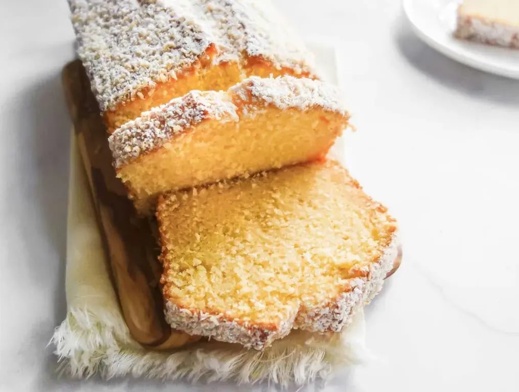 Moist Coconut Pound Cake Recipes For A Rich, Buttery Treat - How To Bake A Coconut Pound Cake