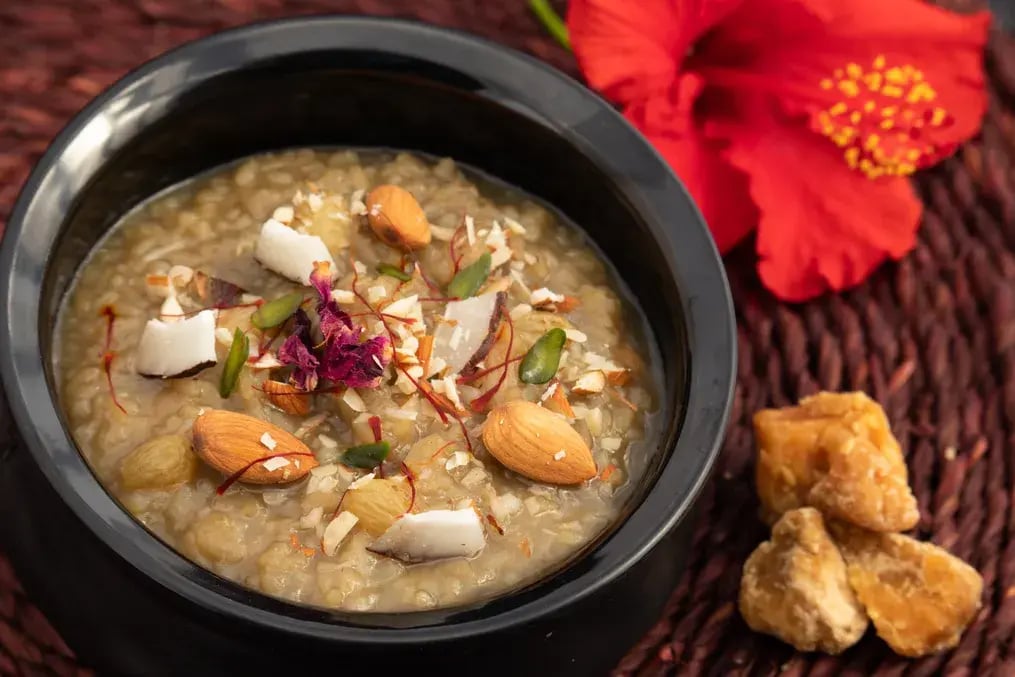 Gud ke Chawal (Samak Rice Kheer)