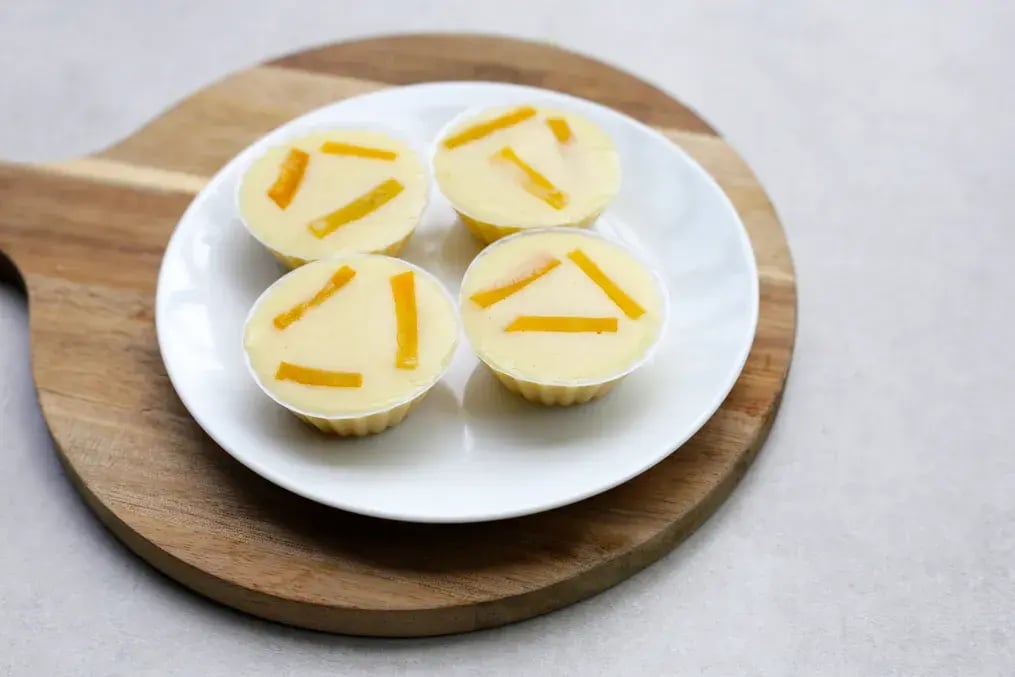 Coconut pudding served