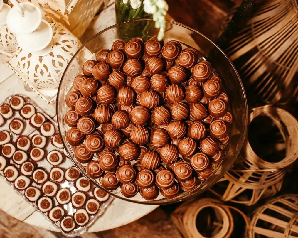 Oreo chocolate balls in a dish