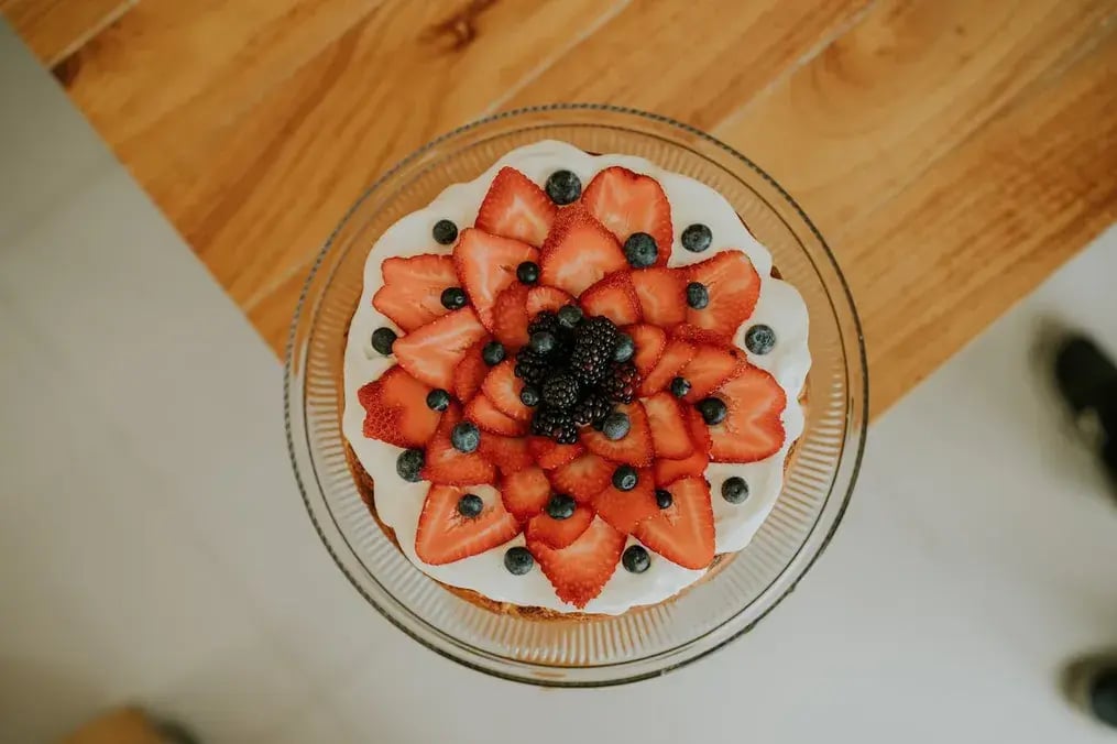 Strawberry Cheesecake in a Jar