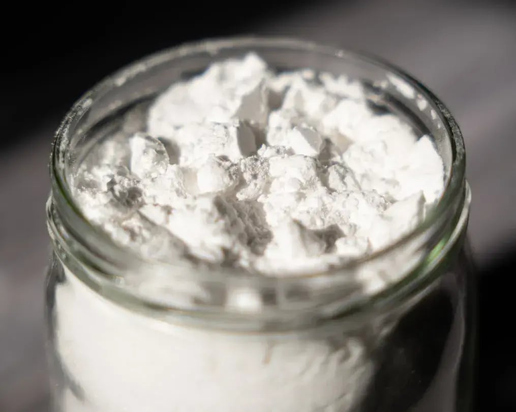 Cornstarch In A Jar.