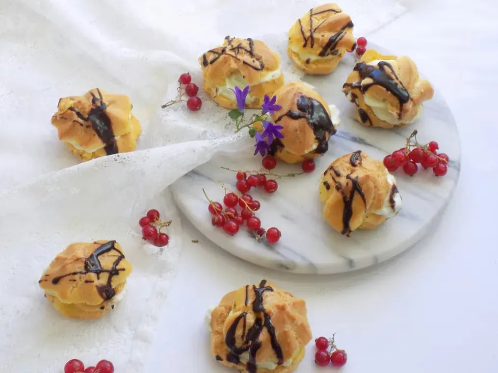 Coconut Peanut Butter Oatmeal Balls
