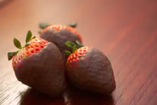 Quick Silk Dipped Strawberries at Home: Easy Steps & Flavor ...
