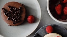 Raspberry And Chocolate Pairing Guide: Best Desserts, Flavor Combinations, Recipes, And Serving Ideas