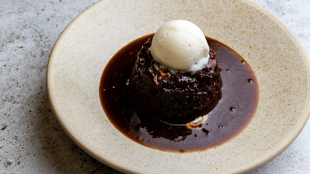 sticky-toffee-pudding-2