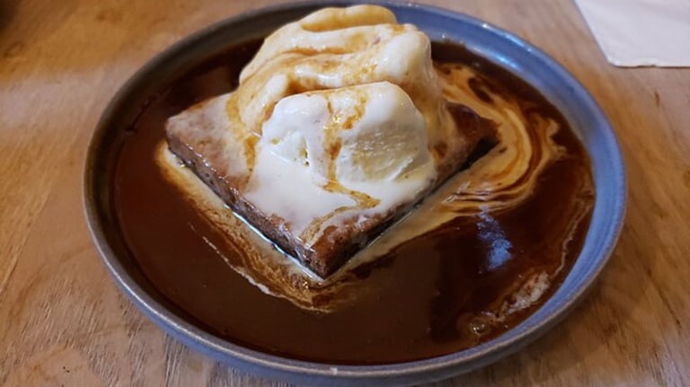 Recipes of Classic British desserts you need to make right now 
