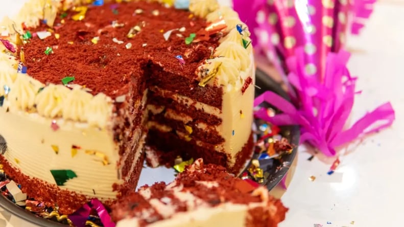 Red Velvet Birthday Cake: 7 Beautiful Ideas for a Memorable Celebration