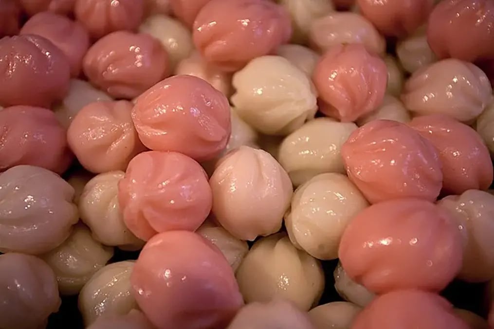 ggul-tteok-from-wikimedia-commons-1