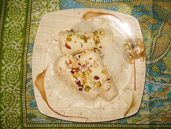 Rich, Milky and Dense Brain Freeze Ice Creams & Desserts Made Around the World