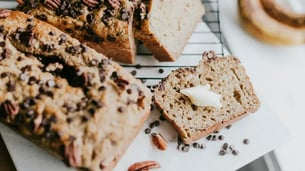 Rich Vegan Chocolate Banana Bread with Crunch