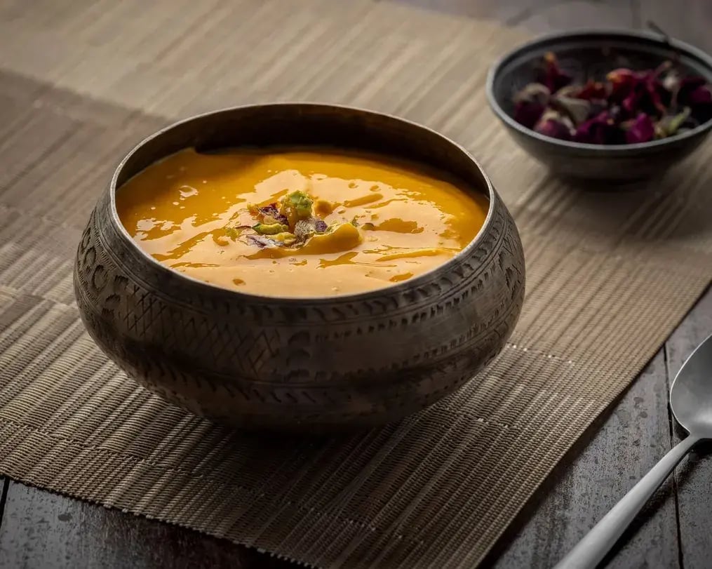 Saffron Mango Shrikhand with Chocolate Drizzle: Tips & Tricks - Mango Shrikhand With Pistachios