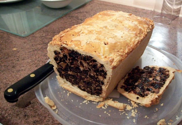 Scottish Desserts: Dundee Cake Recipe at Home and Black Bun Dessert 