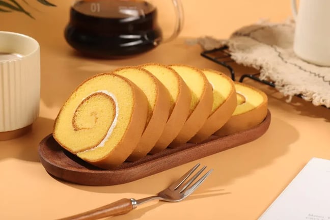 Showstopping Pumpkin Spice Roll Cake with Canned Pumpkin for the Holidays