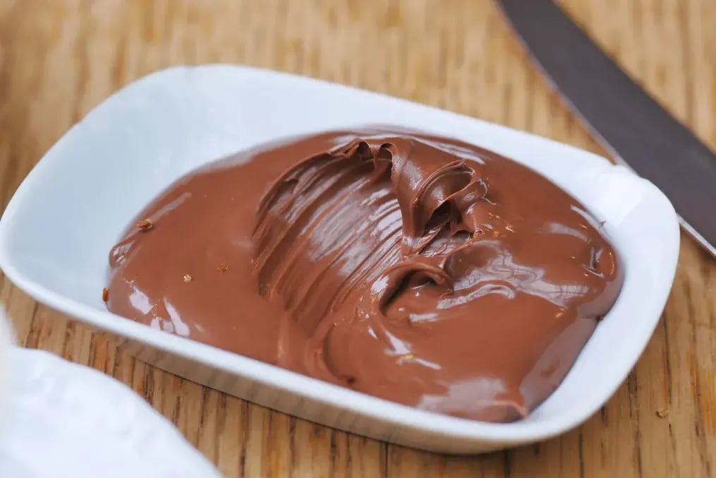 Silk Chocolate Infused Rose Gelato: A Unique Dessert Experience - Use Quality Chocolate