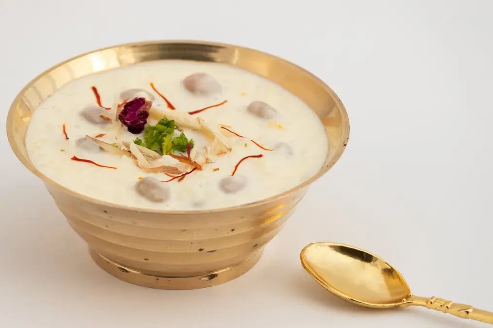 Silk Chocolate Payash: A Decadent, Creamy Dessert for Festive Feasts - Sweeten Smartly