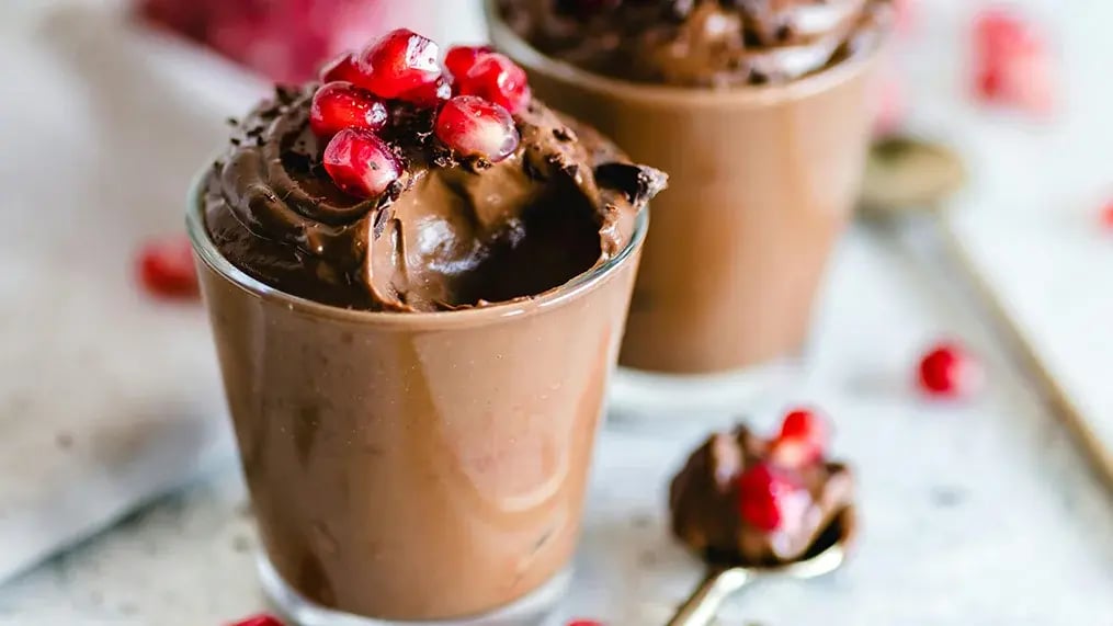Silky vegan chocolate mousse for your chocolate cravings - Silky vegan chocolate mousse