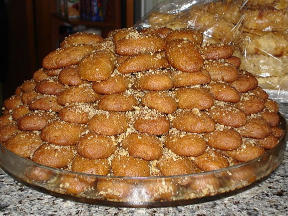 Simple and Sumptuous Greek desserts for you to try