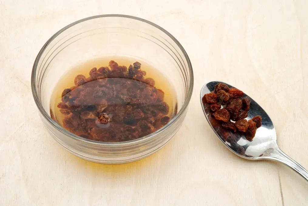 Raisins Soaked In Water