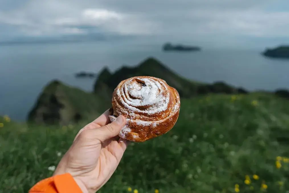 Soft and Fluffy Orange Cinnamon Roll to Make Your Mornings Extra Special - Orange Cinnamon Roll - 3