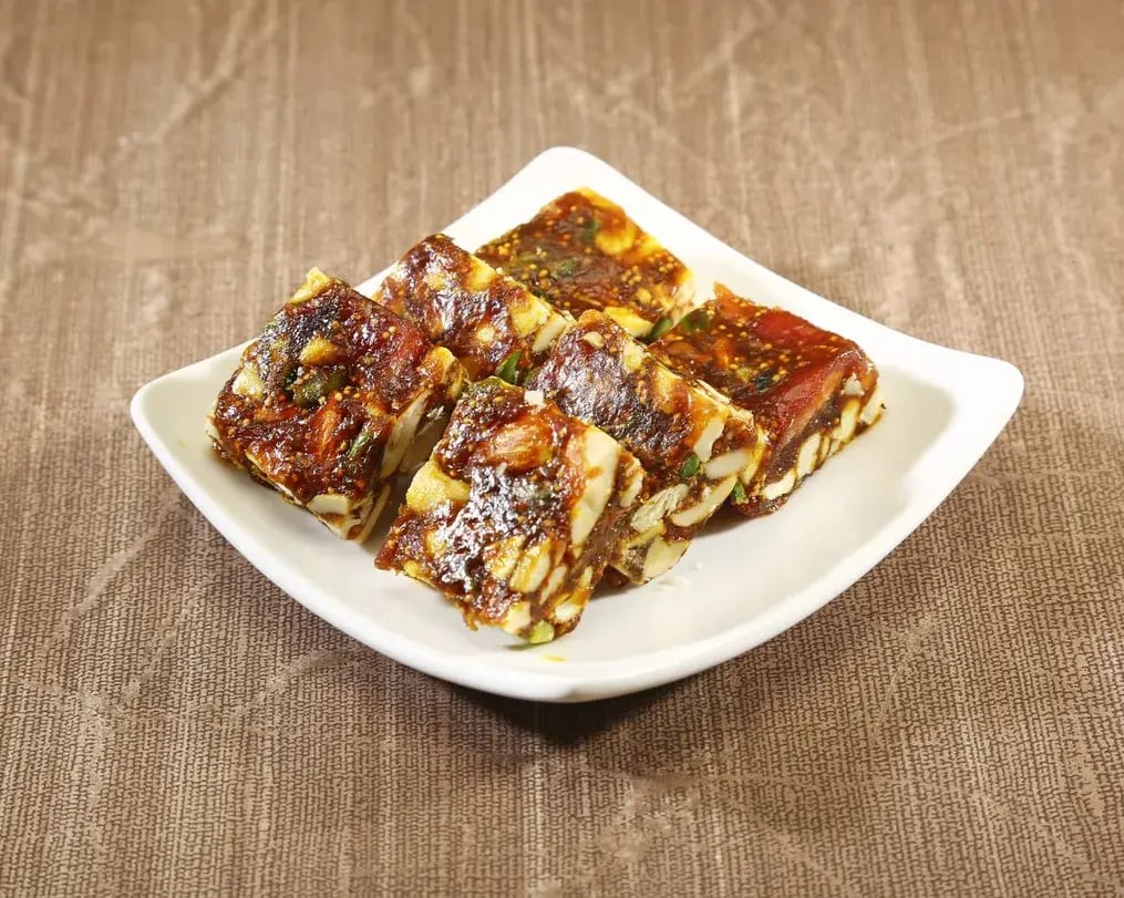 Step-by-Step Homemade Sweets for a Memorable Mother's Day - Khajoor ki Mithai 3