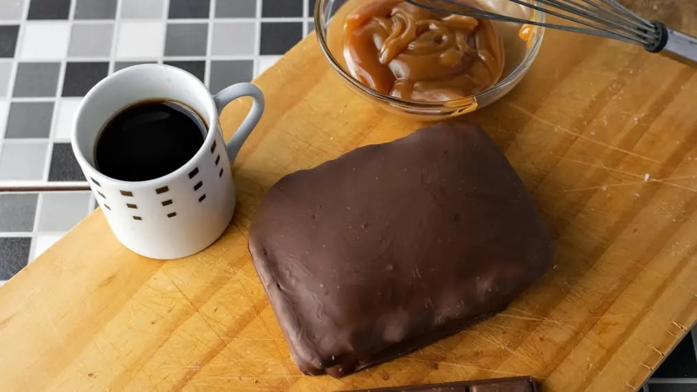 pecan-bar-with-chocolate-glaze-1