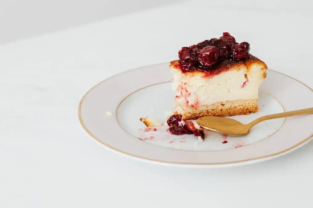 Tips To Make The Best Moist Strawberry Jam Cake