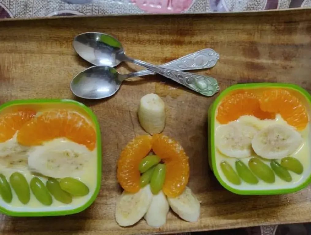 Tricolor Fruit Custard