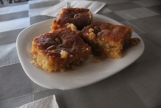 Feature Image - Sudanese Basbousa