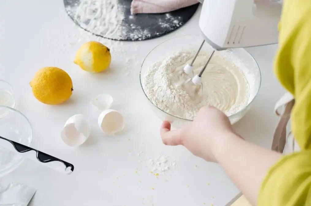 Sunny and refreshingly sweet Italian lemon cake recipe - Italian Lemon Cake 2
