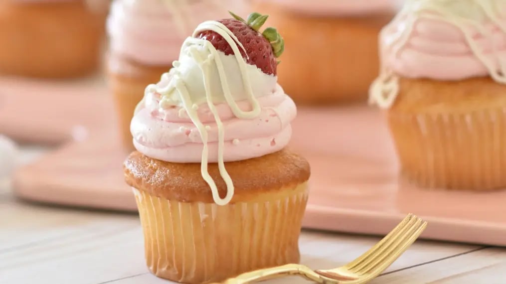 Friendship Day cake ideas in India