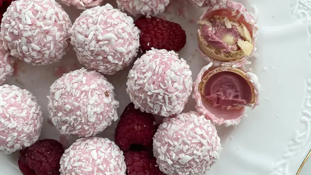 Berry Bliss Balls
