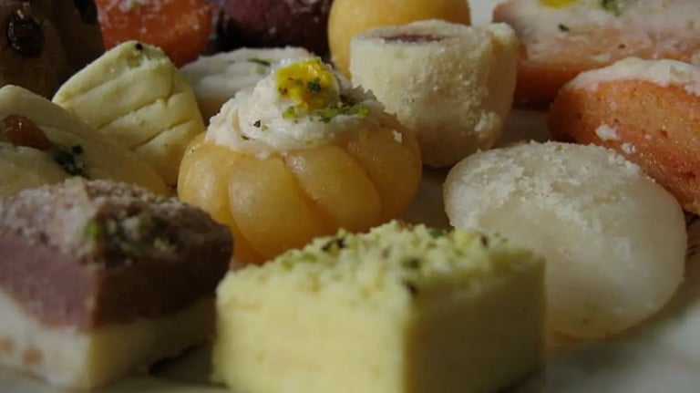 Sweet Offerings Ideas For Gurpurab